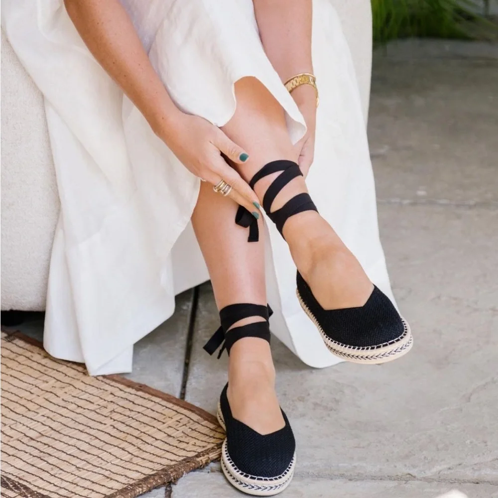 Rothy’s The Espadrille Knit Lace Up Black Flats